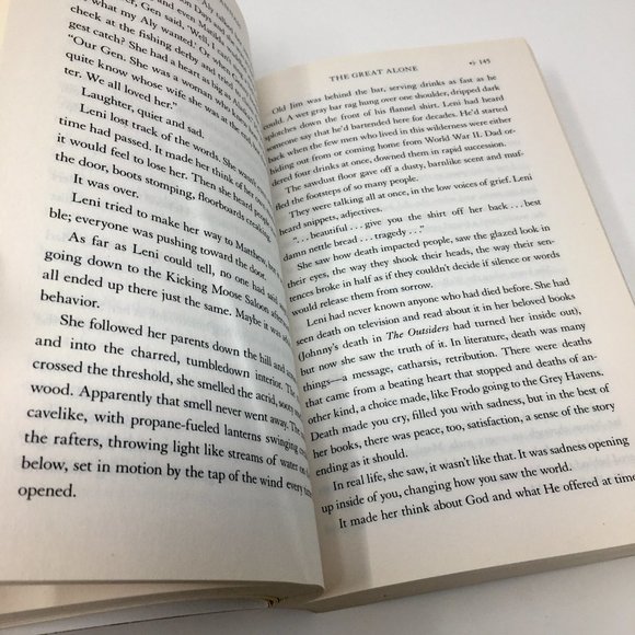 The Great Alone by Kristin Hannah Paperback Book - Picture 7 of 8